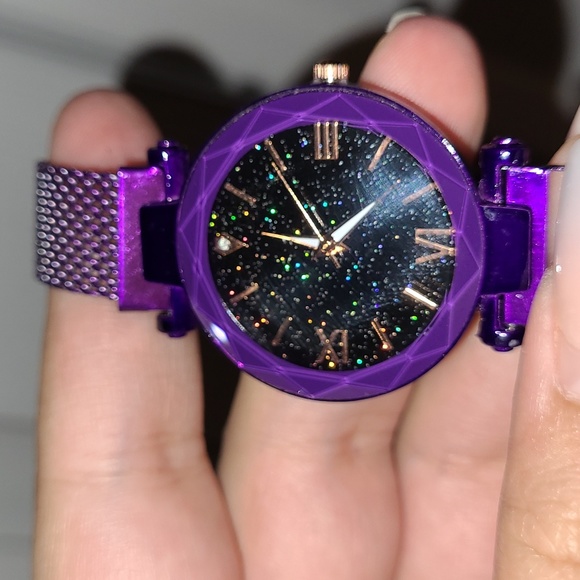 Buckle Magnetic Mesh Belt Diamond Quartz Watch - Picture 3 of 7